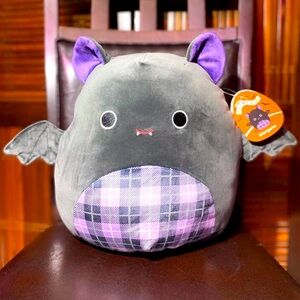 Squishmallows Morgana bat 14” BNWT